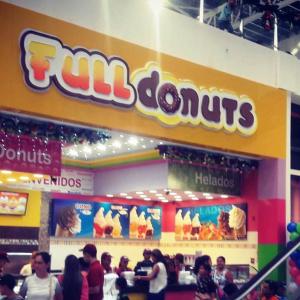 Full Donuts (Santiago)