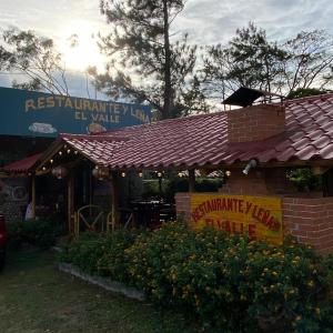 Restaurante y Leña El Valle