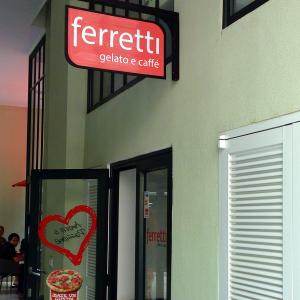 Ferretti  Gelato e Cafe (Casco Antiguo)