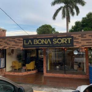 La Bona Sort