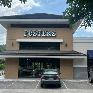 Fosters (Brisas del Golf )