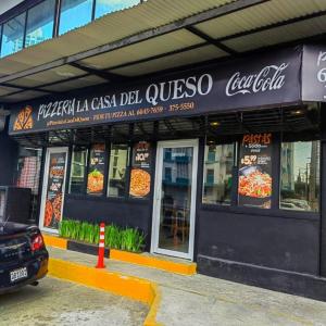 Pizzeria La Casa del Queso