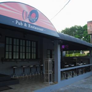 Oldies Pub & Restaurant